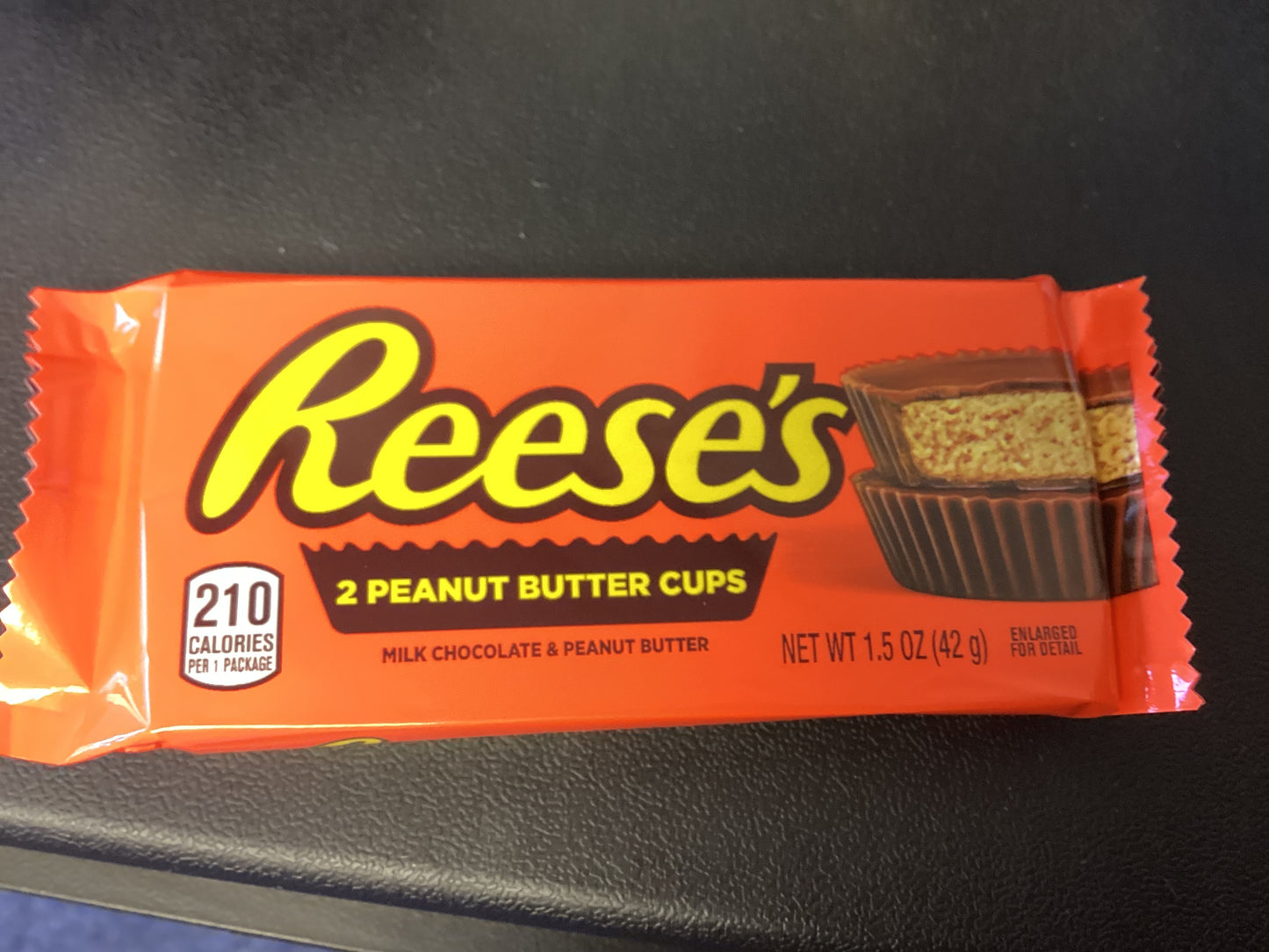 Reg sz Reese cups candy bar