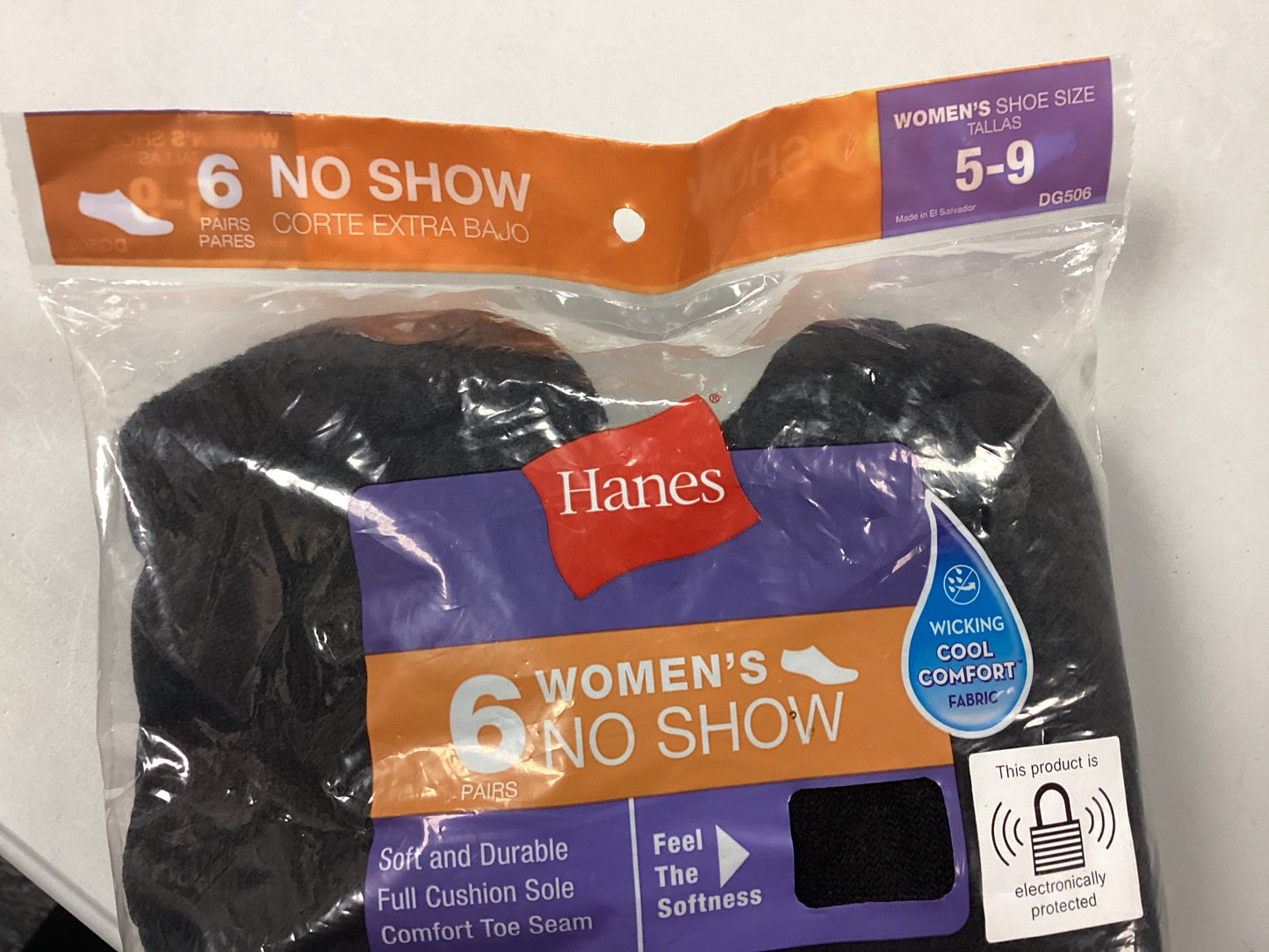 Hanes women “NoShow” socks 5-9