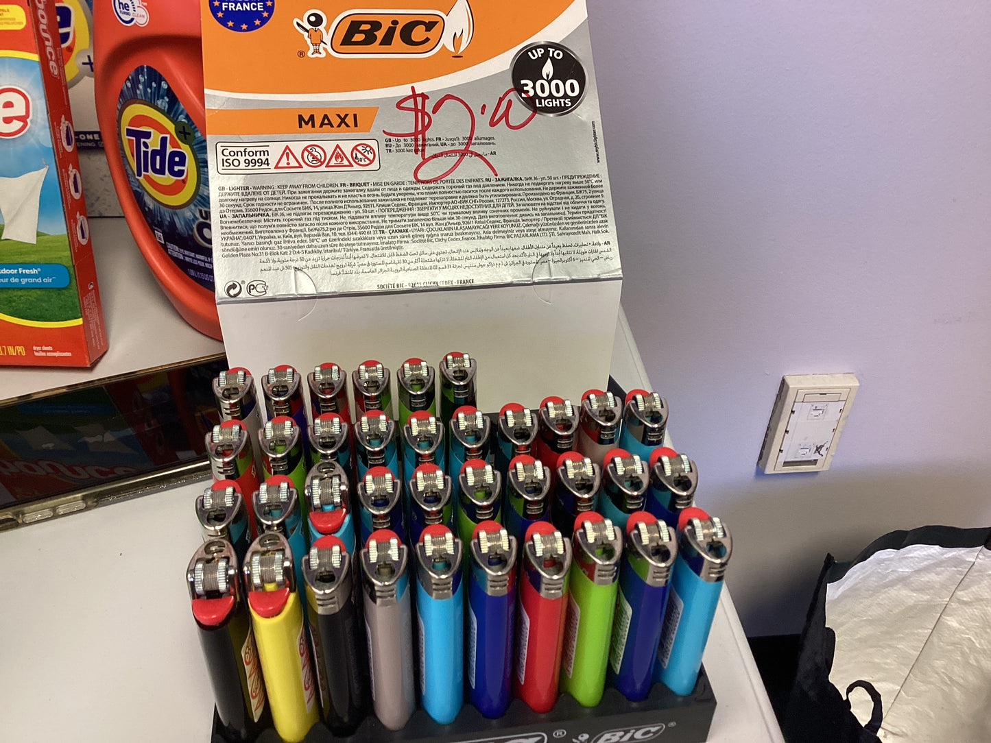 BIC maxi lighters