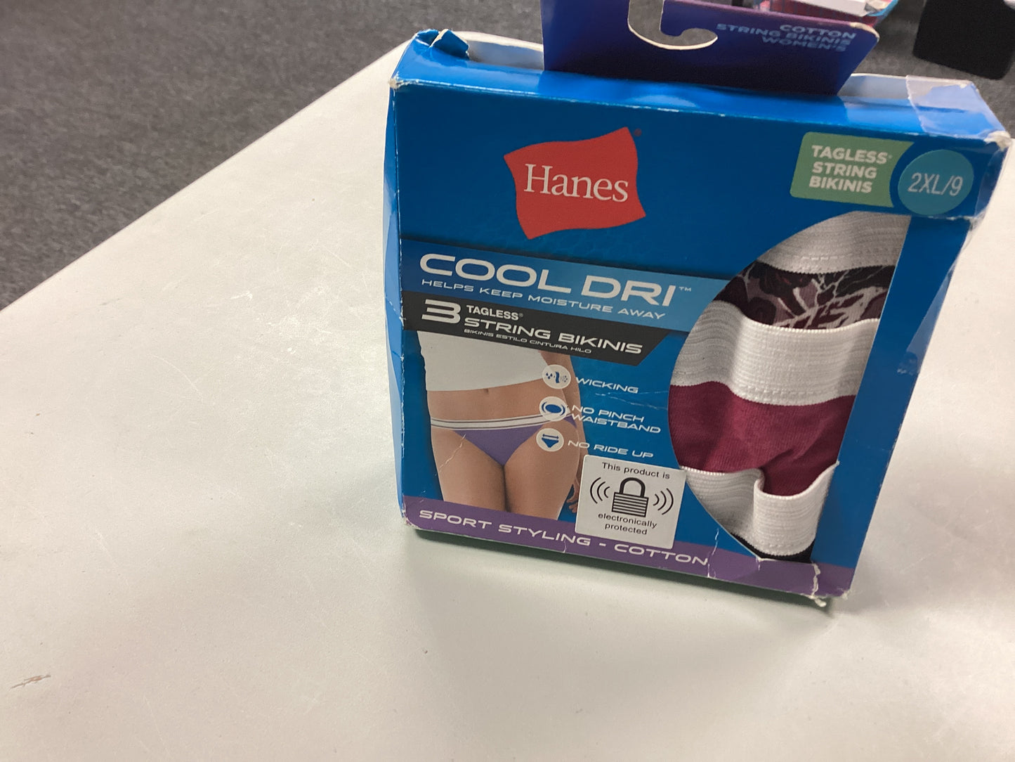 Hanes women string bikini (2XL/9)