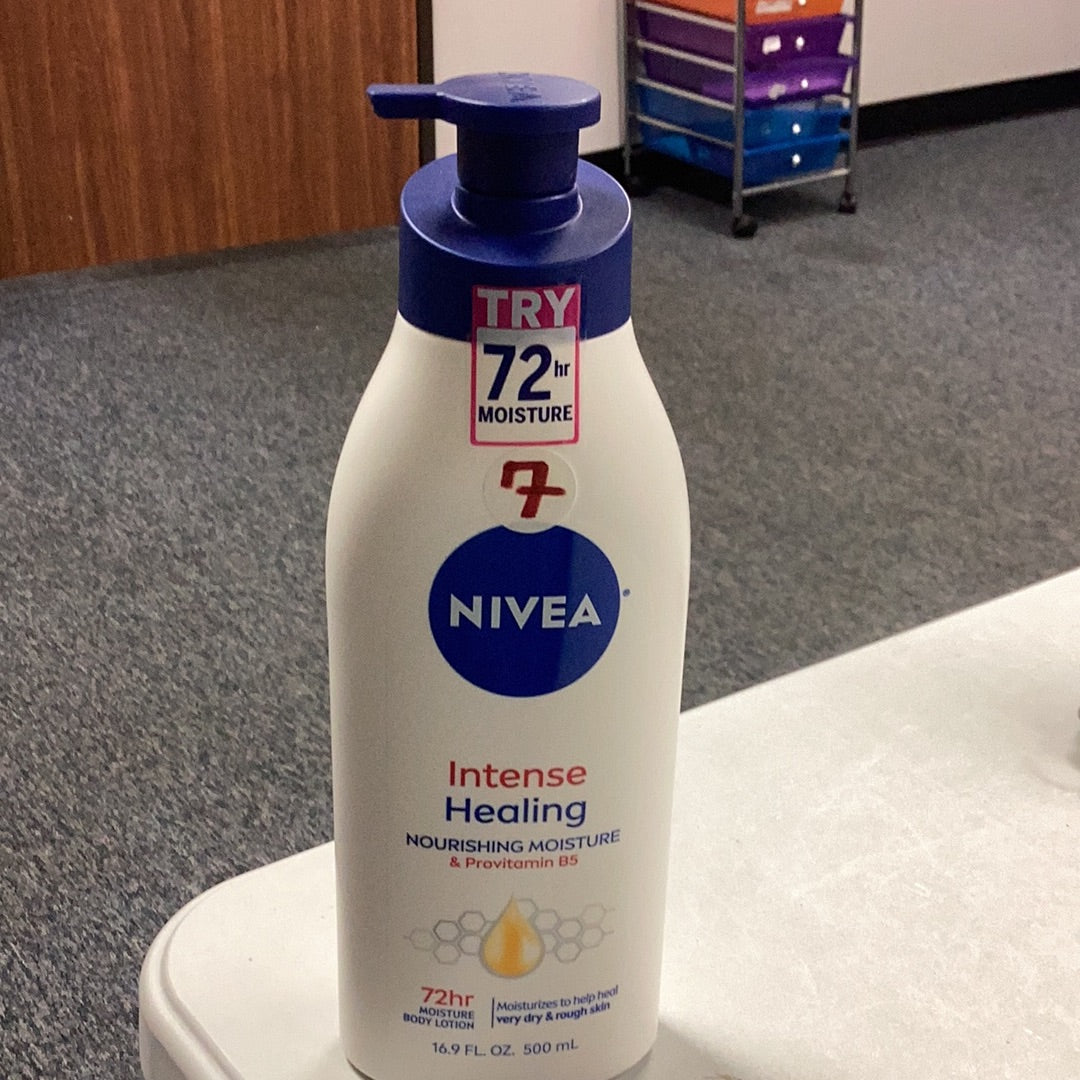 Nivea intense healing lotion