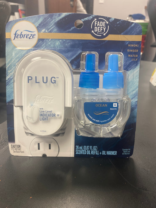 Febreeze scented oil & warmer