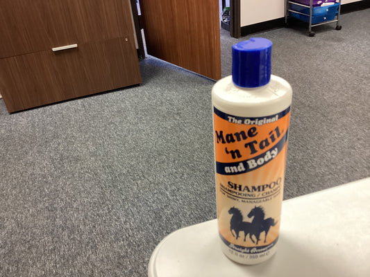 Mane n Tail shampoo