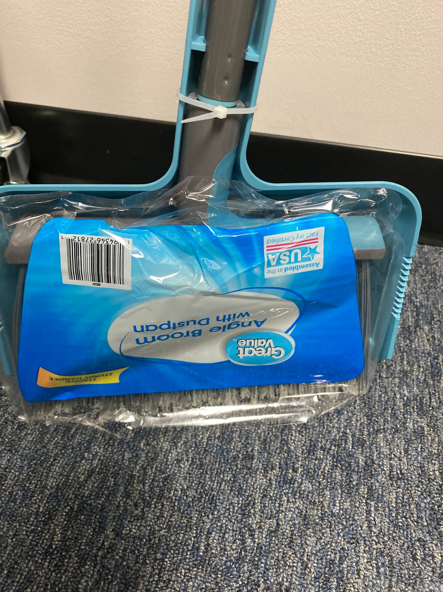 GV broom & dustpan