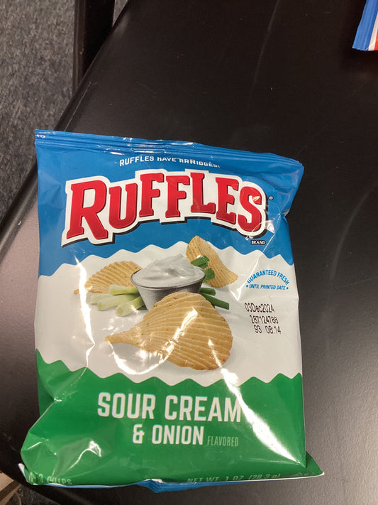 Ruffles sour cream & onion chips