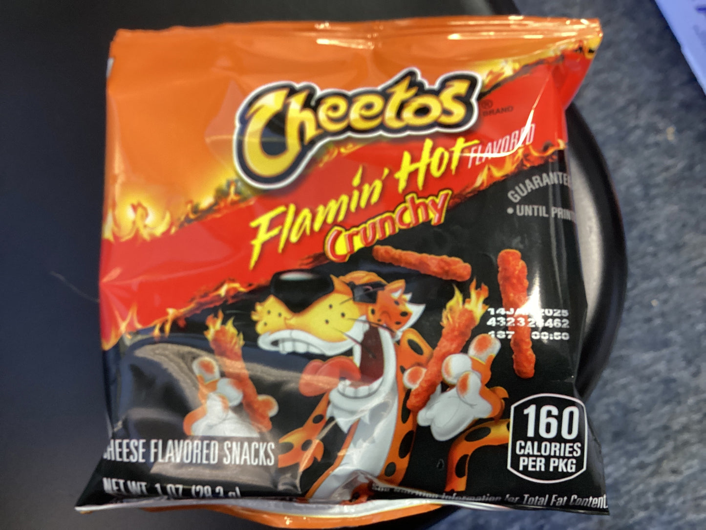 Cheetos flamin hot crunchy