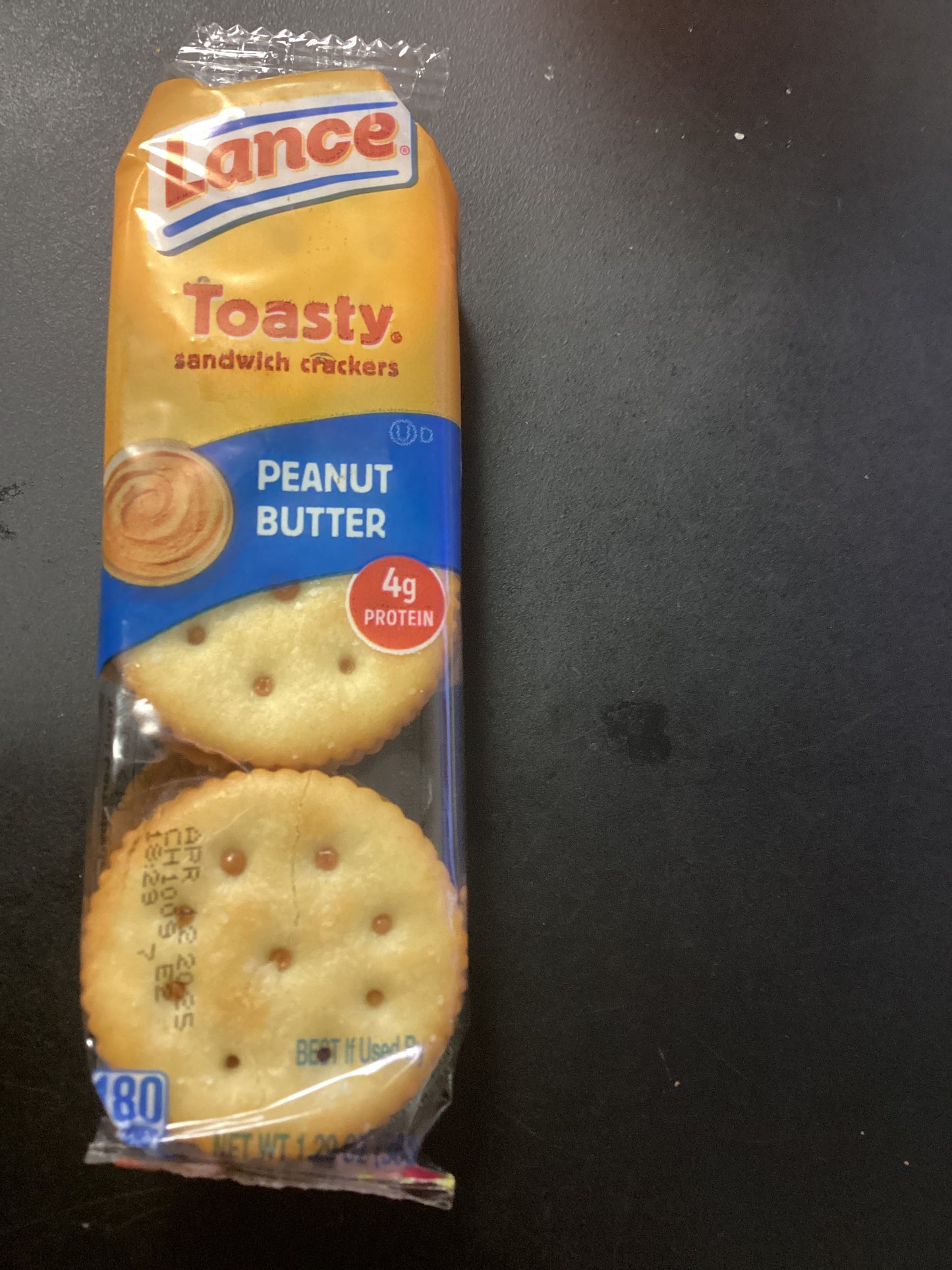Lance Toasty peanut butter crackers