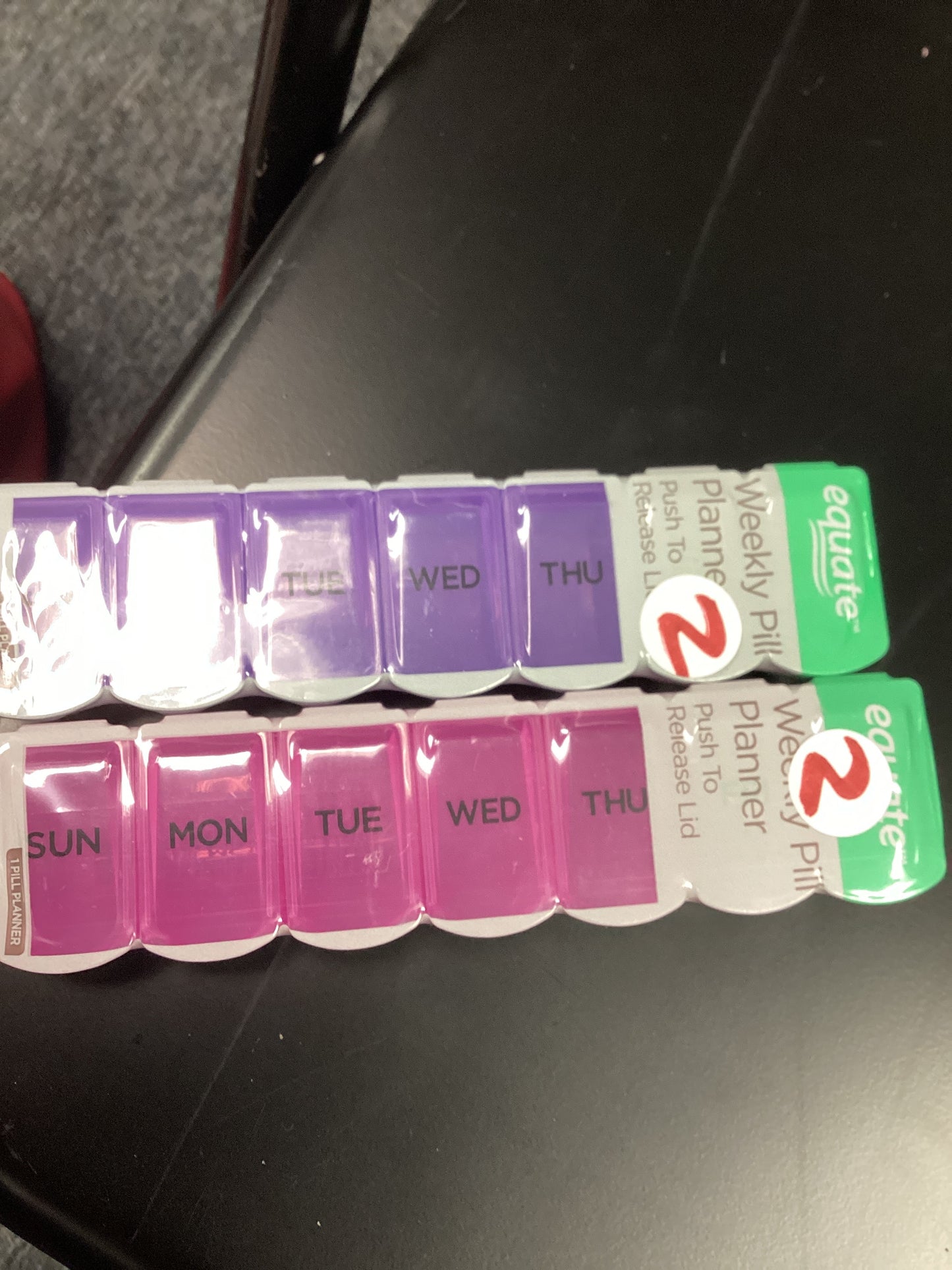 Weekly pill organizer