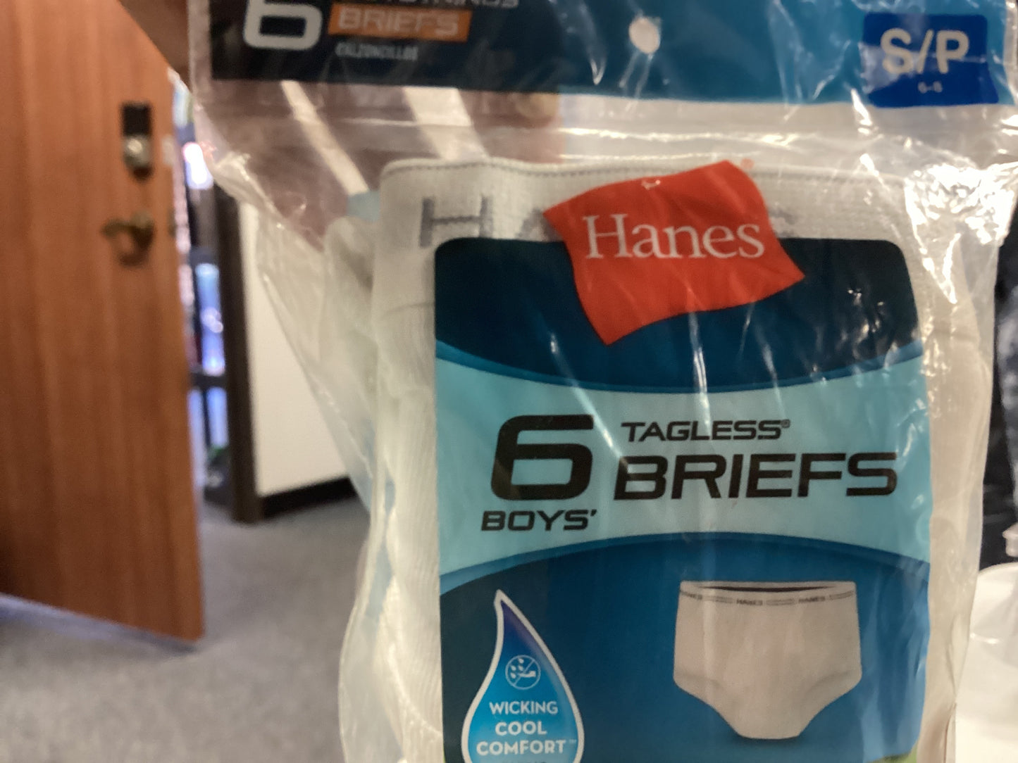Hanes boys white briefs (small)