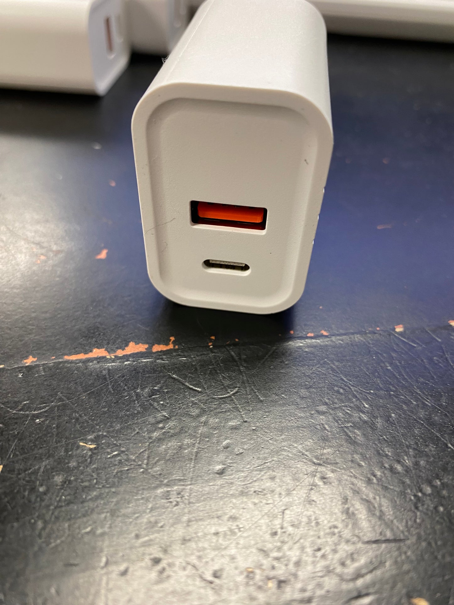 Block one port & 2 port wall charger(s)